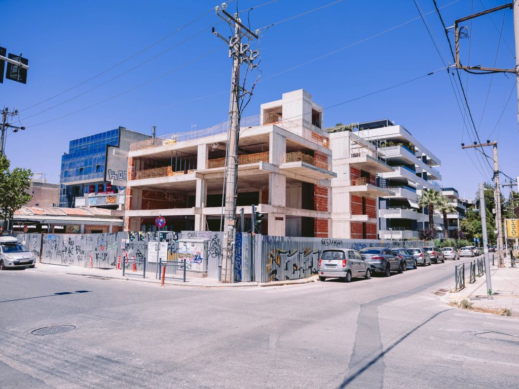 Μπετά σε νέο κτίριο της Δήμητρας Κατσαφάδου στην πλατεια Αγίου Ιωαννου,Αγία Παρασκευή,απο την Nafpliotis Bros